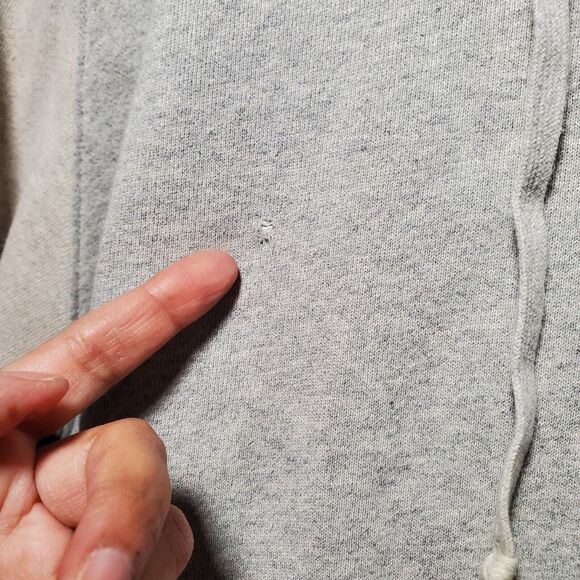 Undefeated Hoodie Mens M Raglan Sleeve Hash Mark Logo Grunge Urban Anti-Social - Picture 11 of 12